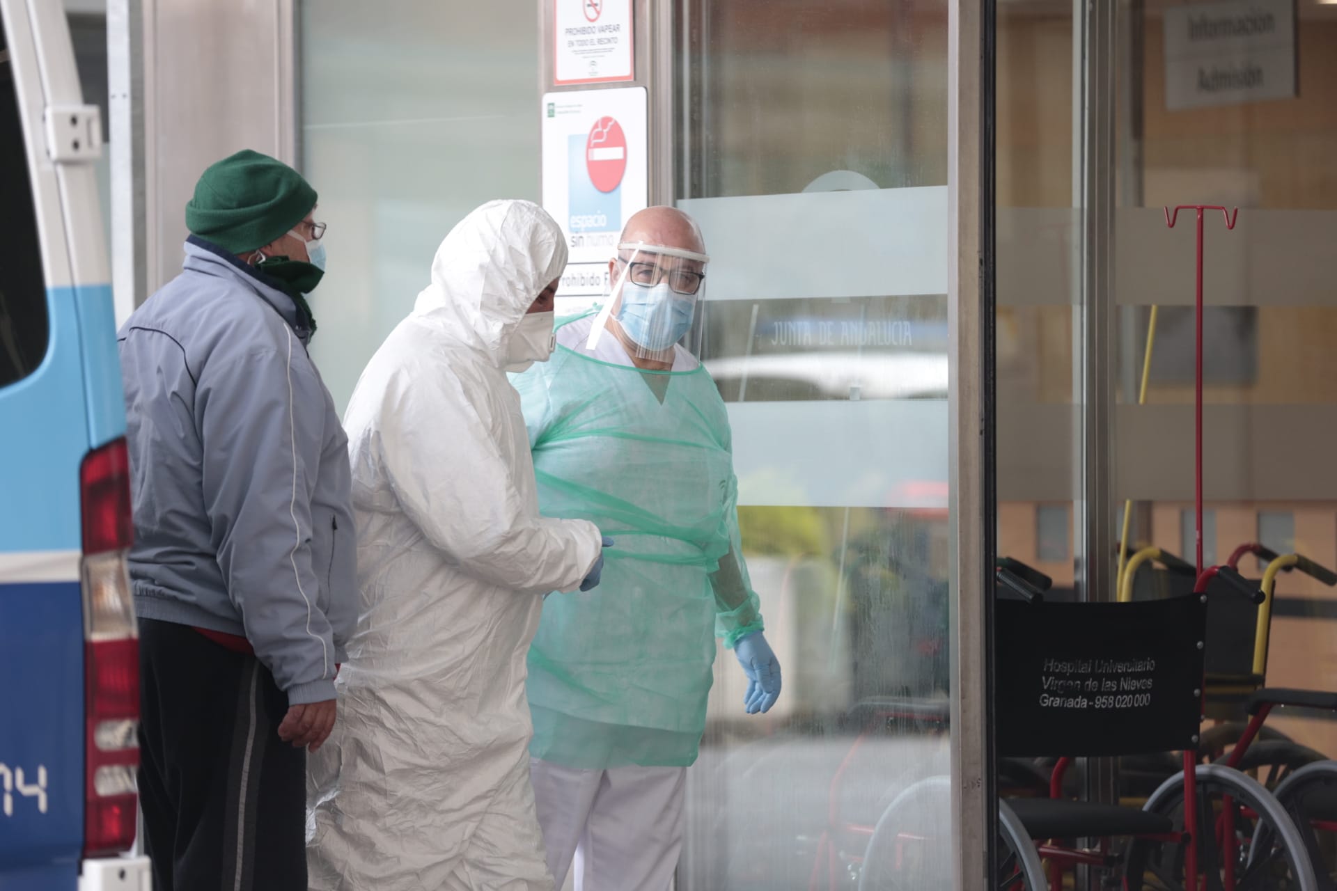 La capital vive una nueva semana de cuarentena con menos gente circulando y las Fuerzas y cuerpos de Seguridad del estado manteniendo el orden