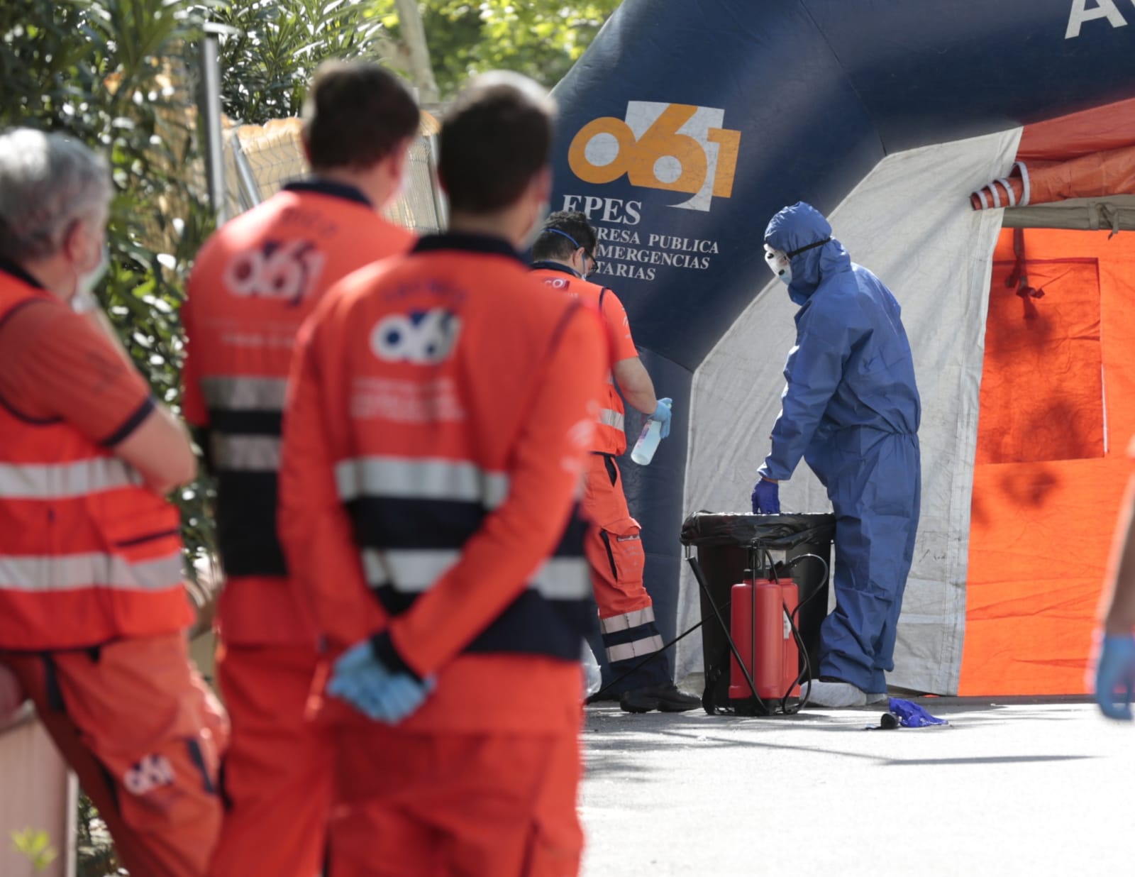 Se han habilitado dos plantas con 100 camas para atender a los ingresados