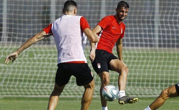 José Antonio González, en un entrenamiento de pretemporada. 