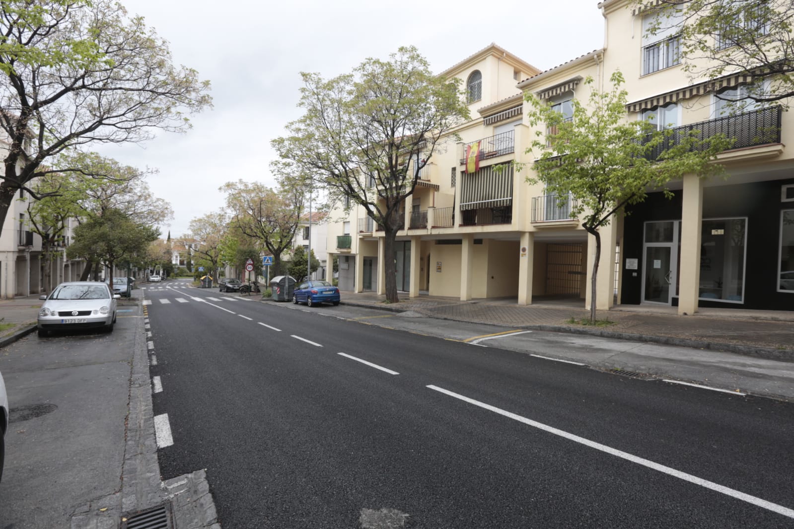 Las nuevas restricciones a la movilidad se hacen notar en las calles y plazas de la capital