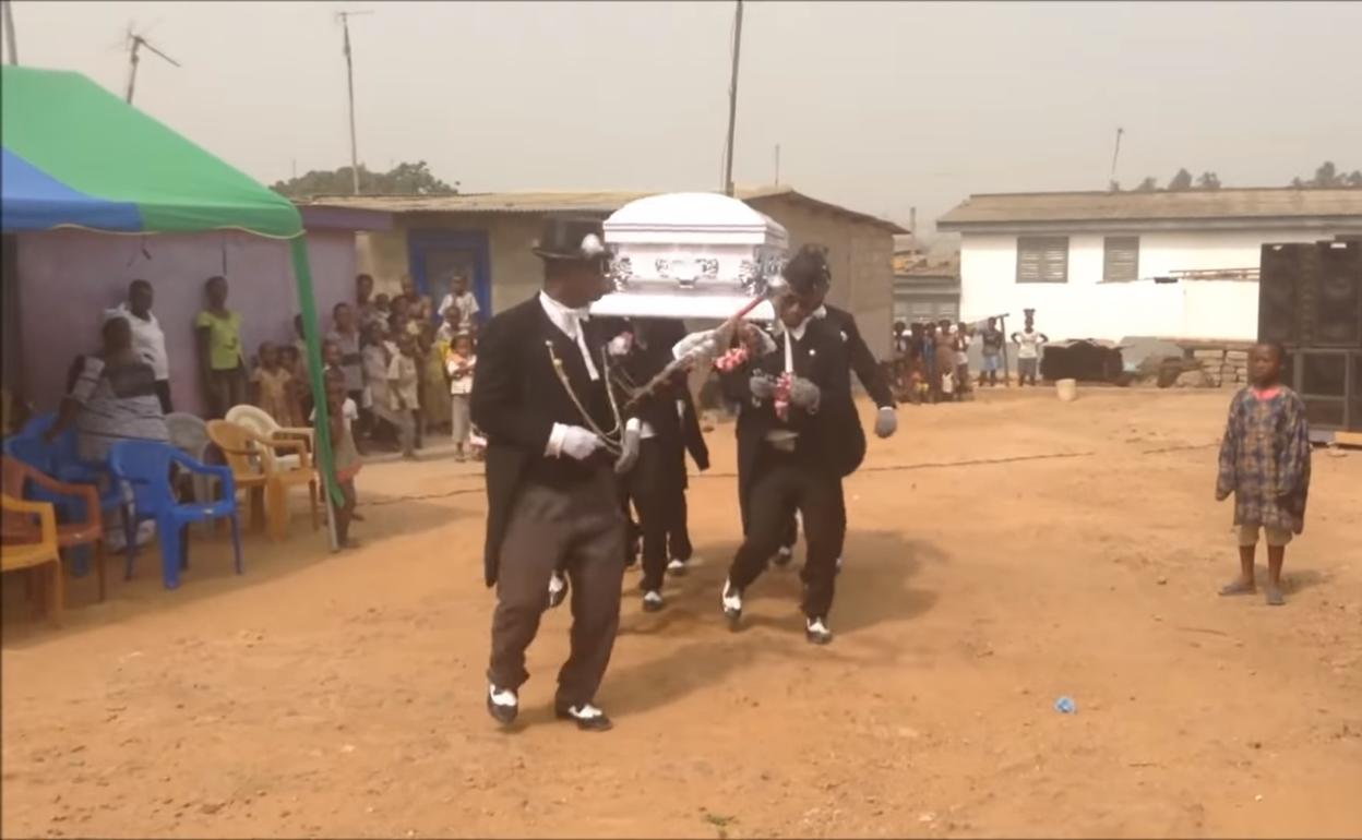 Vídeo negros del ataúd | El origen del meme del baile en el entierro que se ha hecho viral esta cuarentena