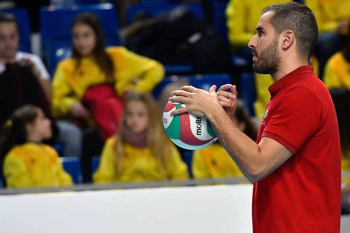 Jorge Soriano, además de hacer un gran trabajo como fisio, ha aportado su inestimable ayuda también en pista.