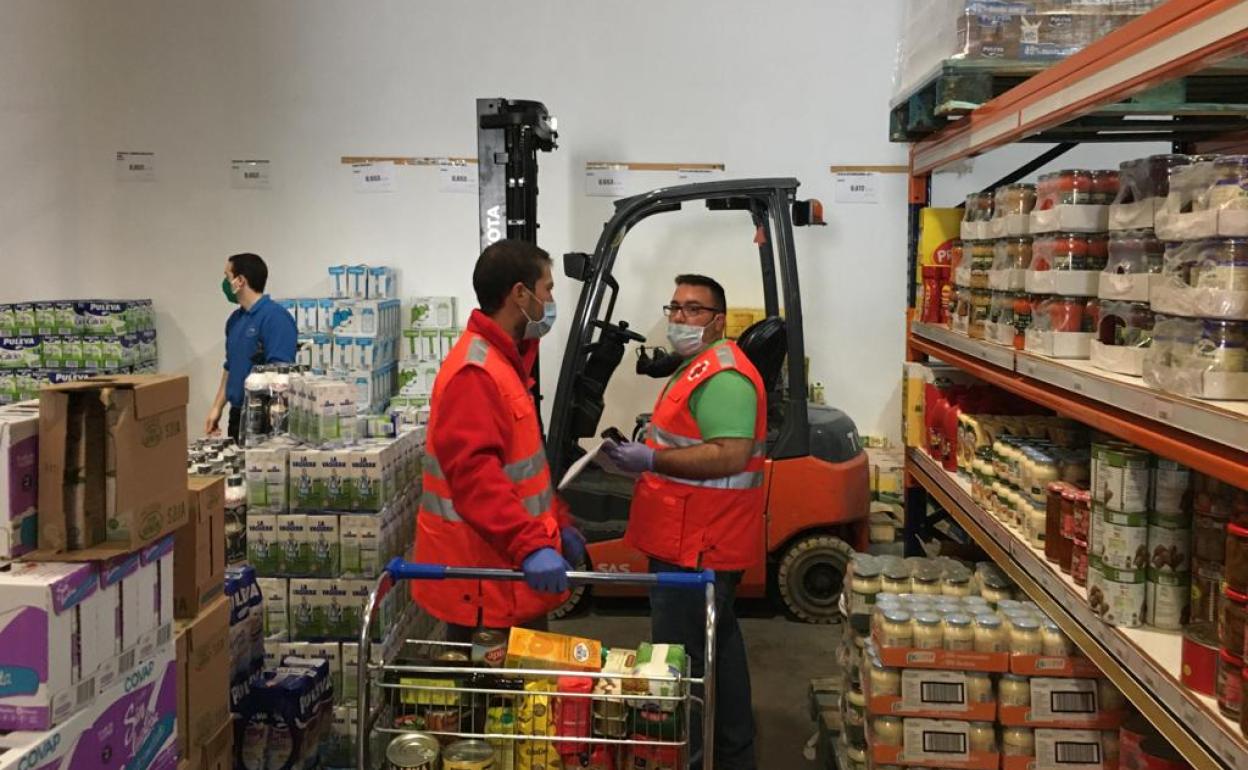 Almacen logístico de Cruz Roja Jaén.