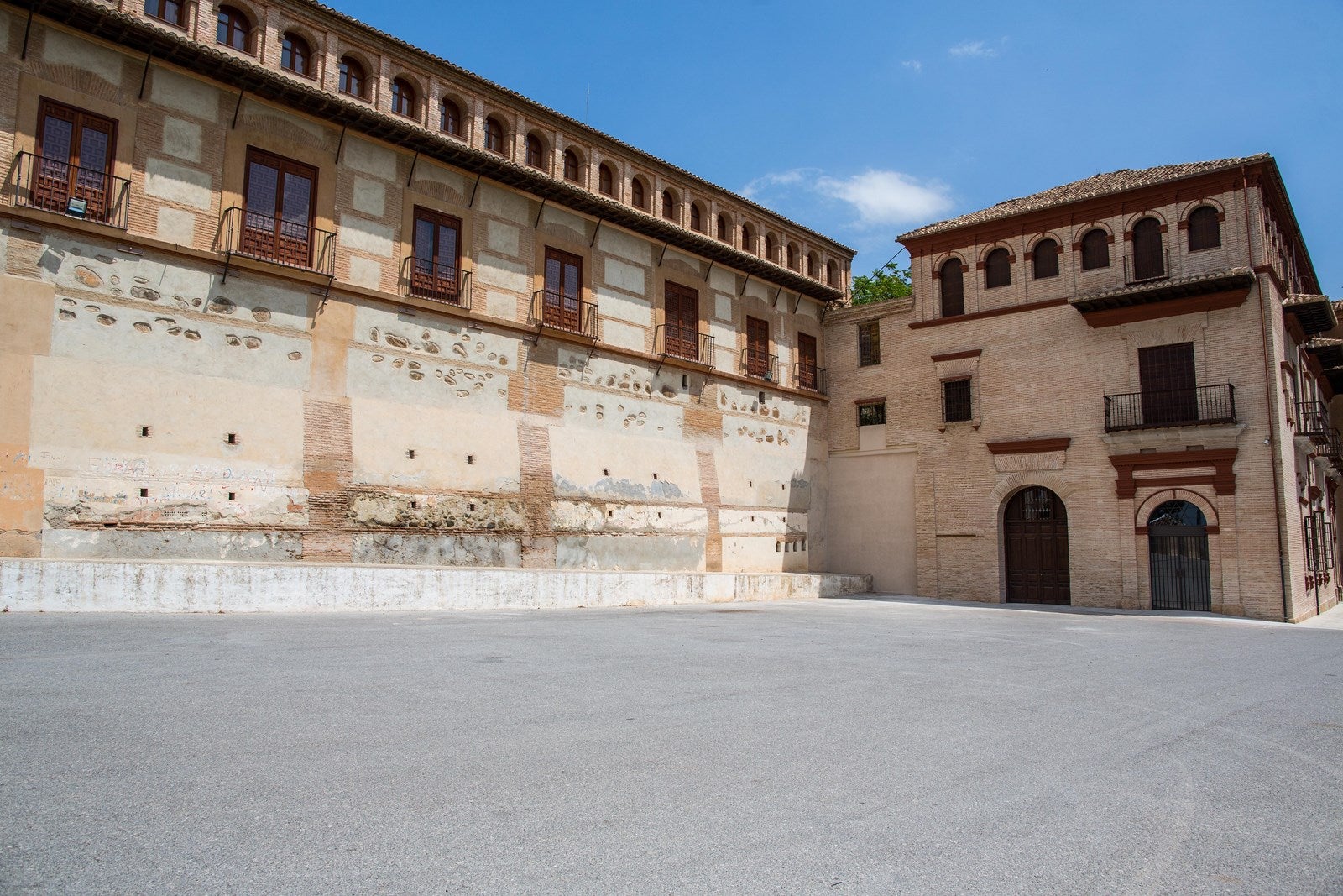 Abadía del Sacromonte. La antigua abadía, del siglo XVII, es otra pieza monumental cerrada al público por el coronavirus
