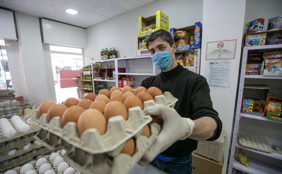 Trabajadores granadinos al pie del cañón a pesar de la crisis sanitaria