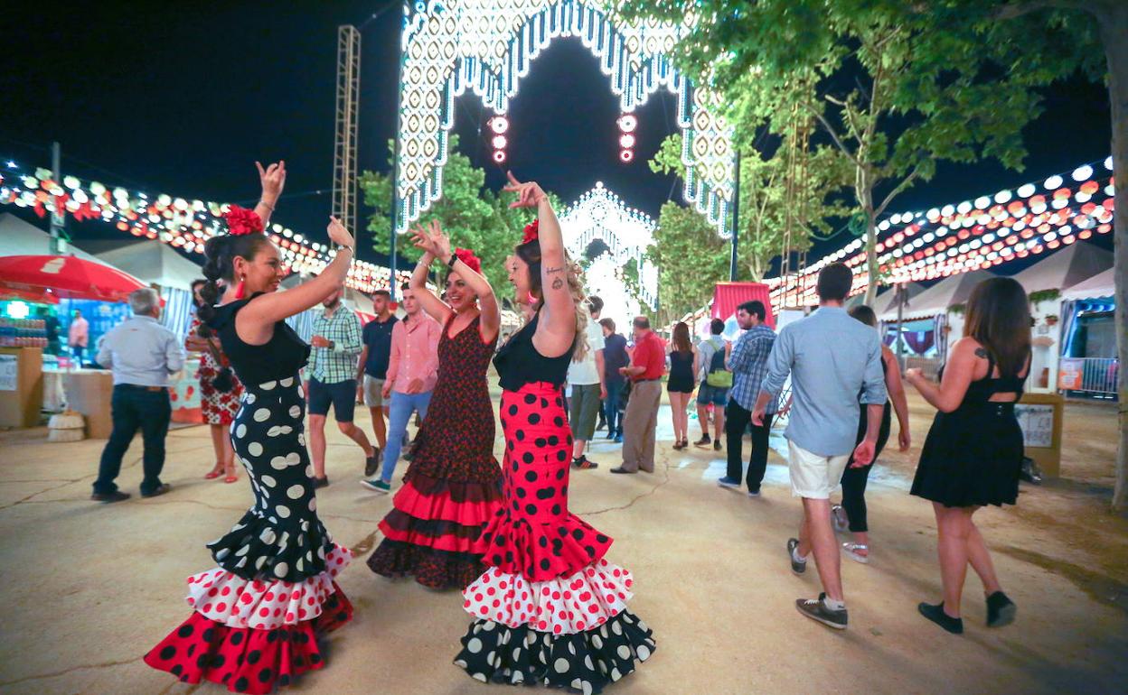 Los caseteros de Granada piden al Ayuntamiento aplazar la Feria del Corpus a 2021.