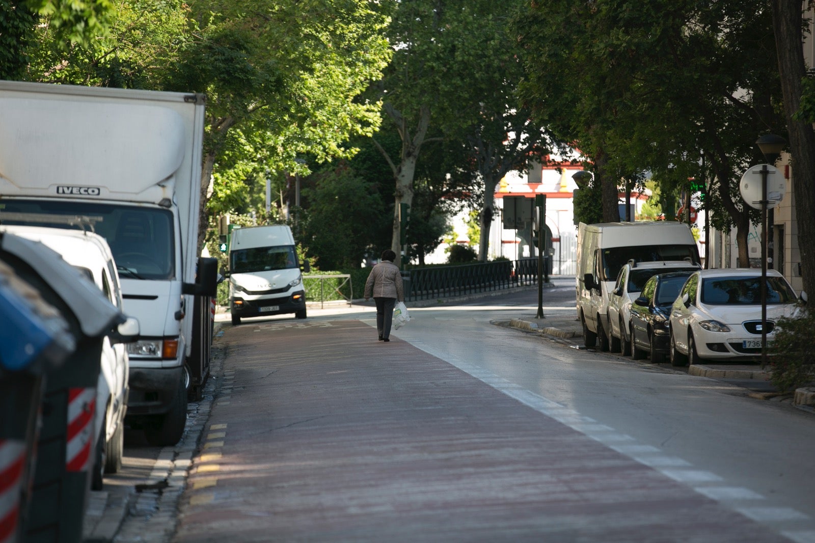 Este miércoles de cuarentena los granadinos tratan de hacer vida normal en una ciudad desértica