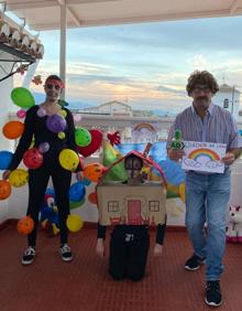 Imagen secundaria 2 - La familia granadina que recrea &#039;First Dates&#039;, el programa de Juan y Medio o el &#039;Bienvenidos&#039; de Miguel Ríos