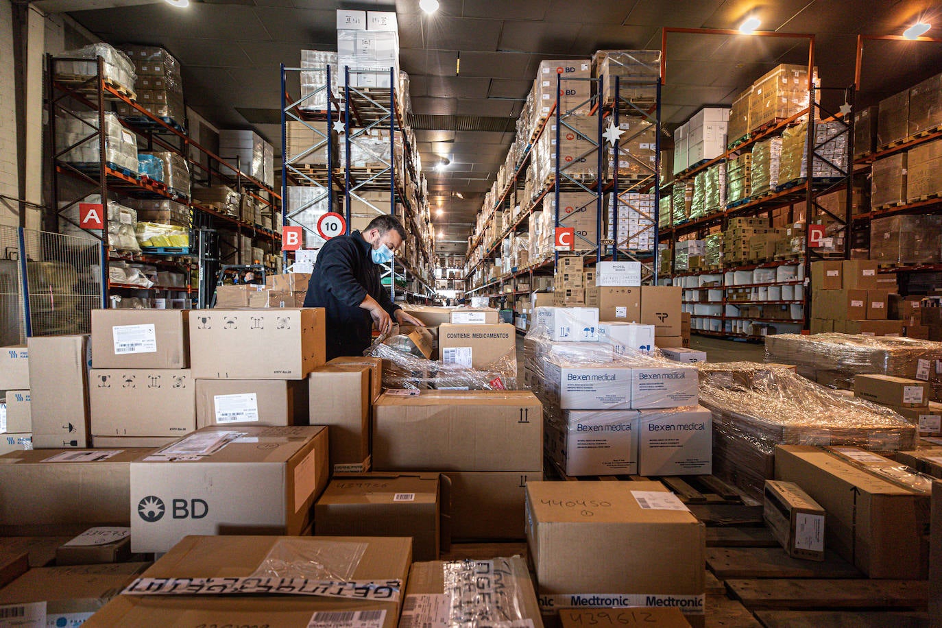 La Brigada Logística es una unidad del Ejército de Tierra que, en base a las seis agrupaciones con que cuenta, está apoyando, en la Operación Balmis
