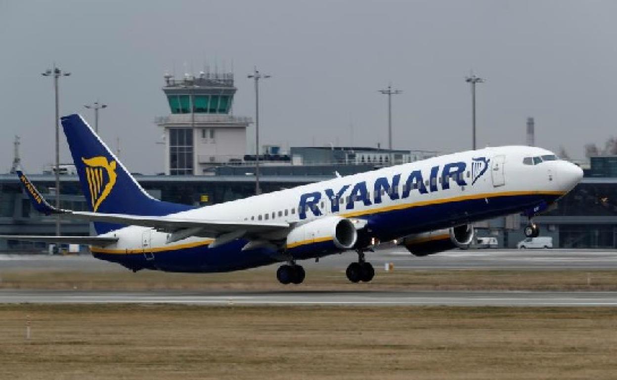 ERE en Ryanair | La Audiencia Nacional lo declara nulo y obliga a readmitir a los trabajadores