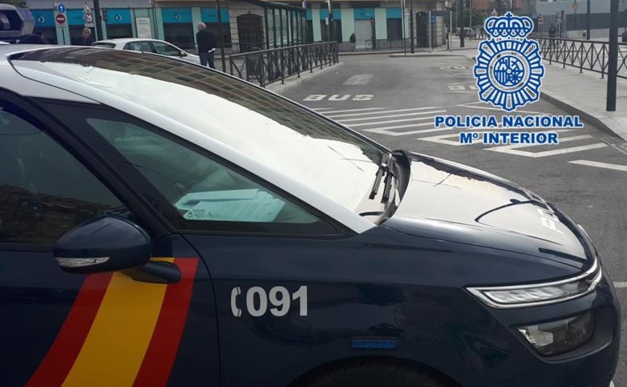 Intenta matar a puñaladas a su vecino en una azotea de Granada durante la cuarentena