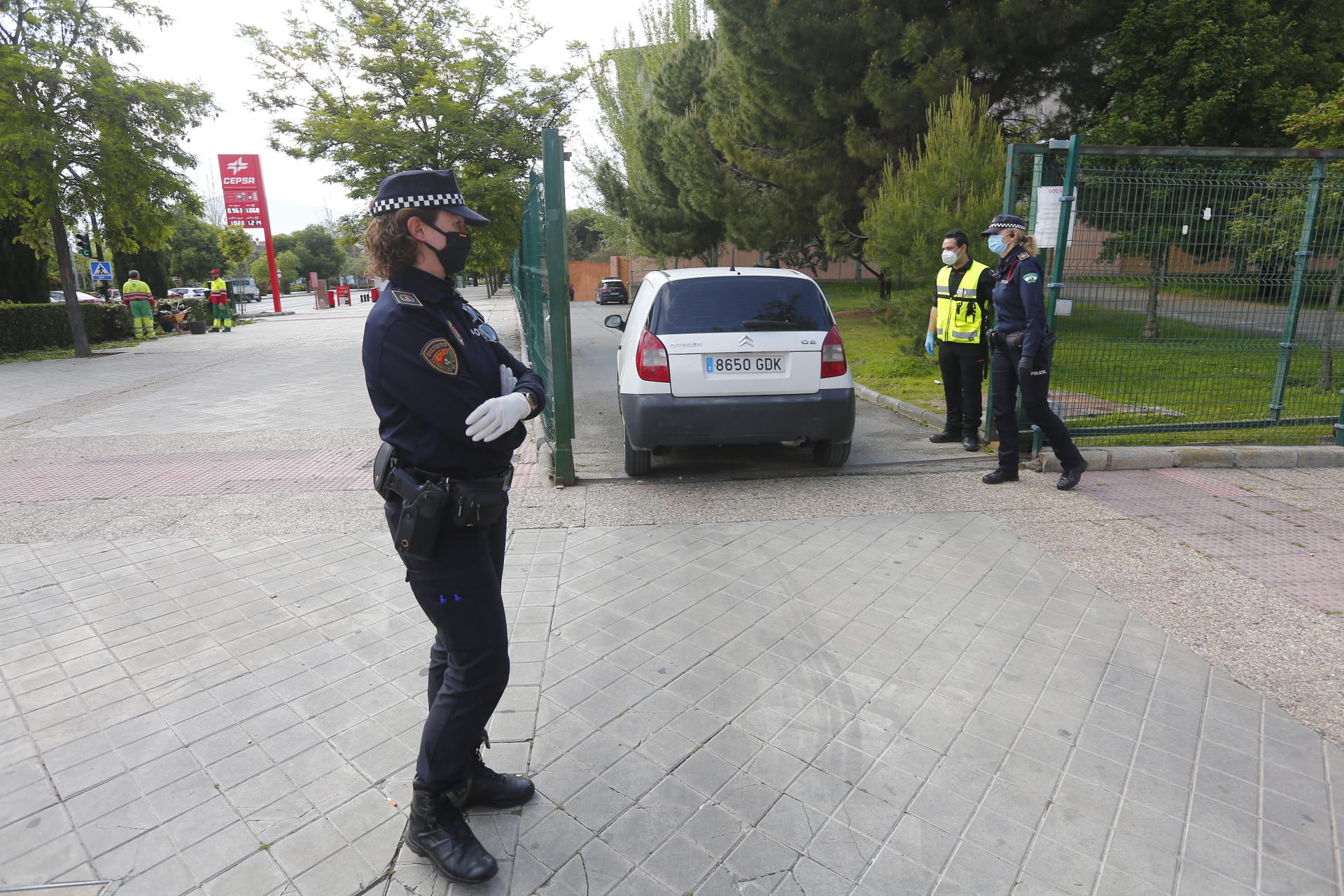 Policía y Guardia Civil refuerzan su presencia para evitar desplazamientos no justificados