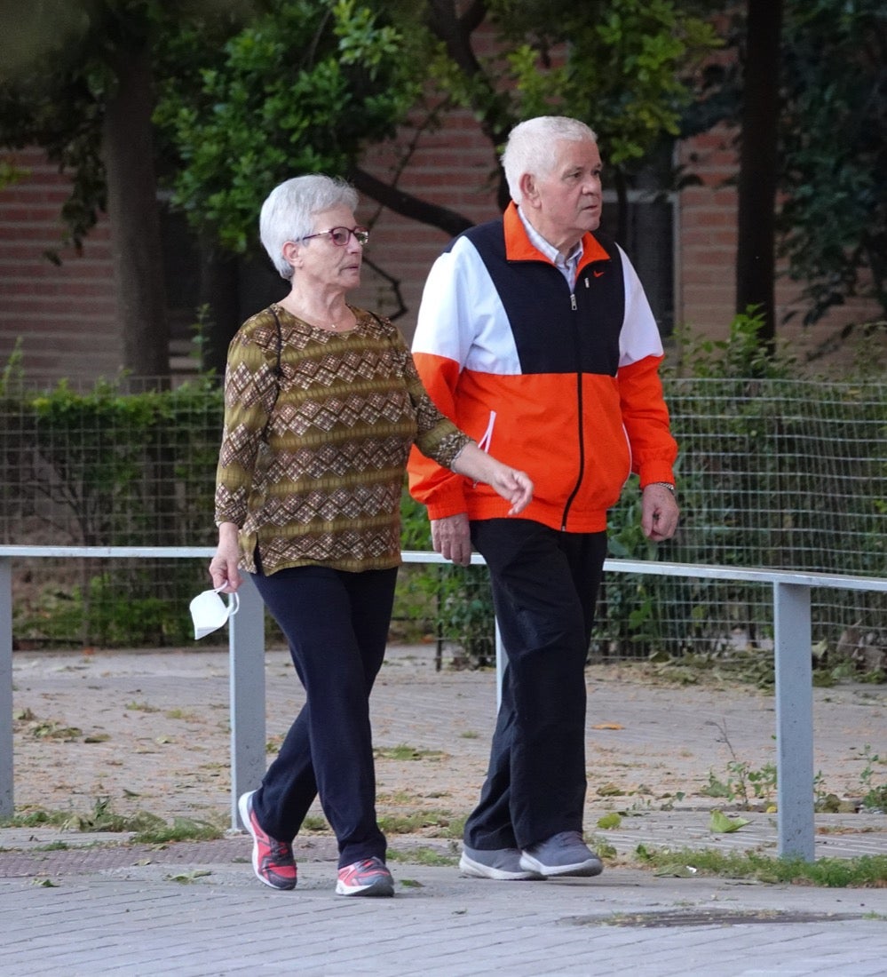 La capital comienza poco a poco a recuperar la normalidad con salidas en los horarios establecidos 