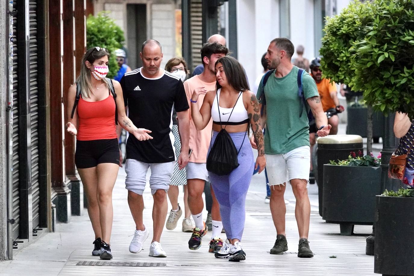 Este lunes marca un antes y un después en la desescalada en la ciudad, con la reapertura de algunos comercios, junto con la ya iniciada salida a la calle por horarios