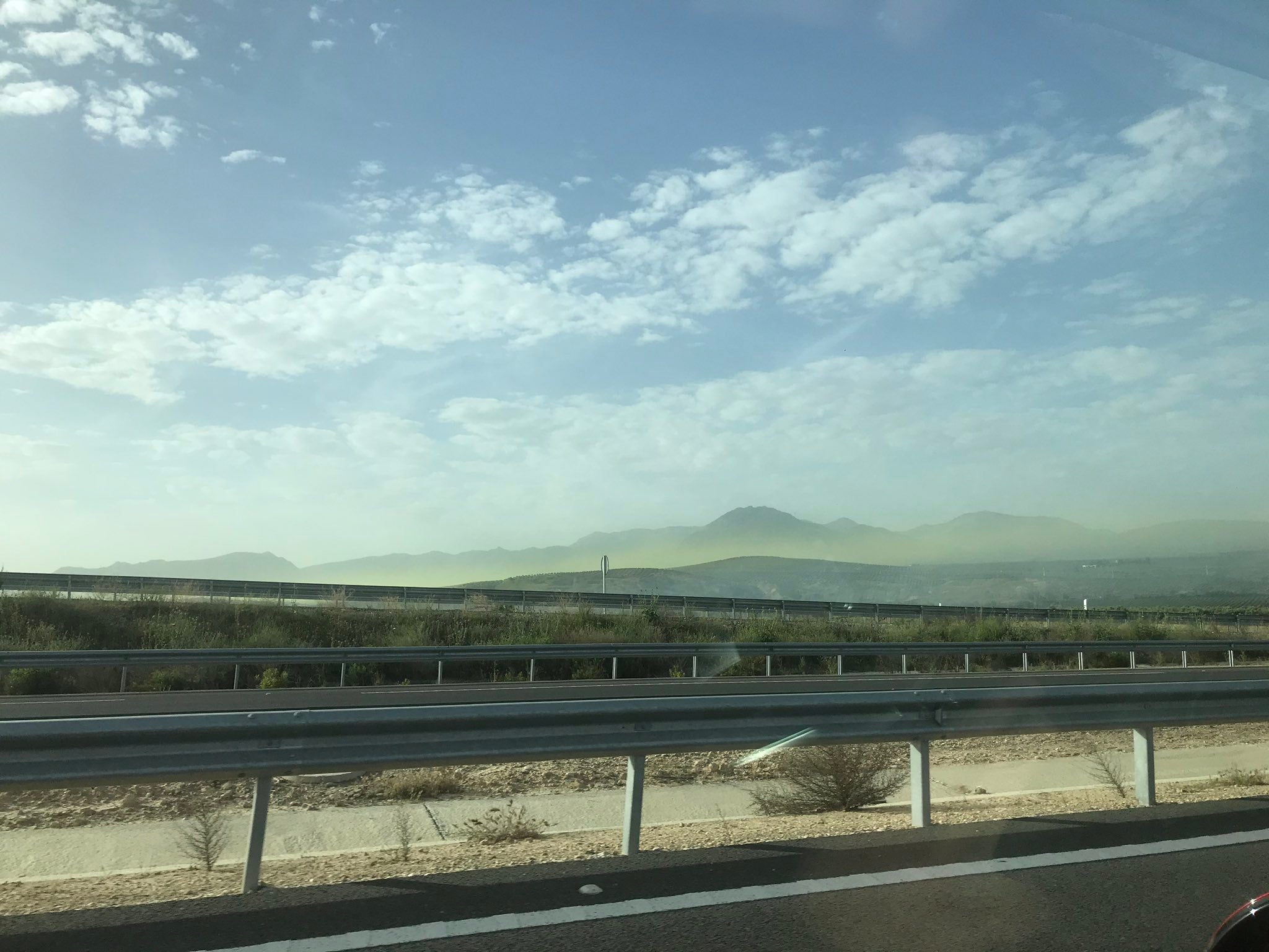 Zona de Úbeda con Sierra Mágina al fondo