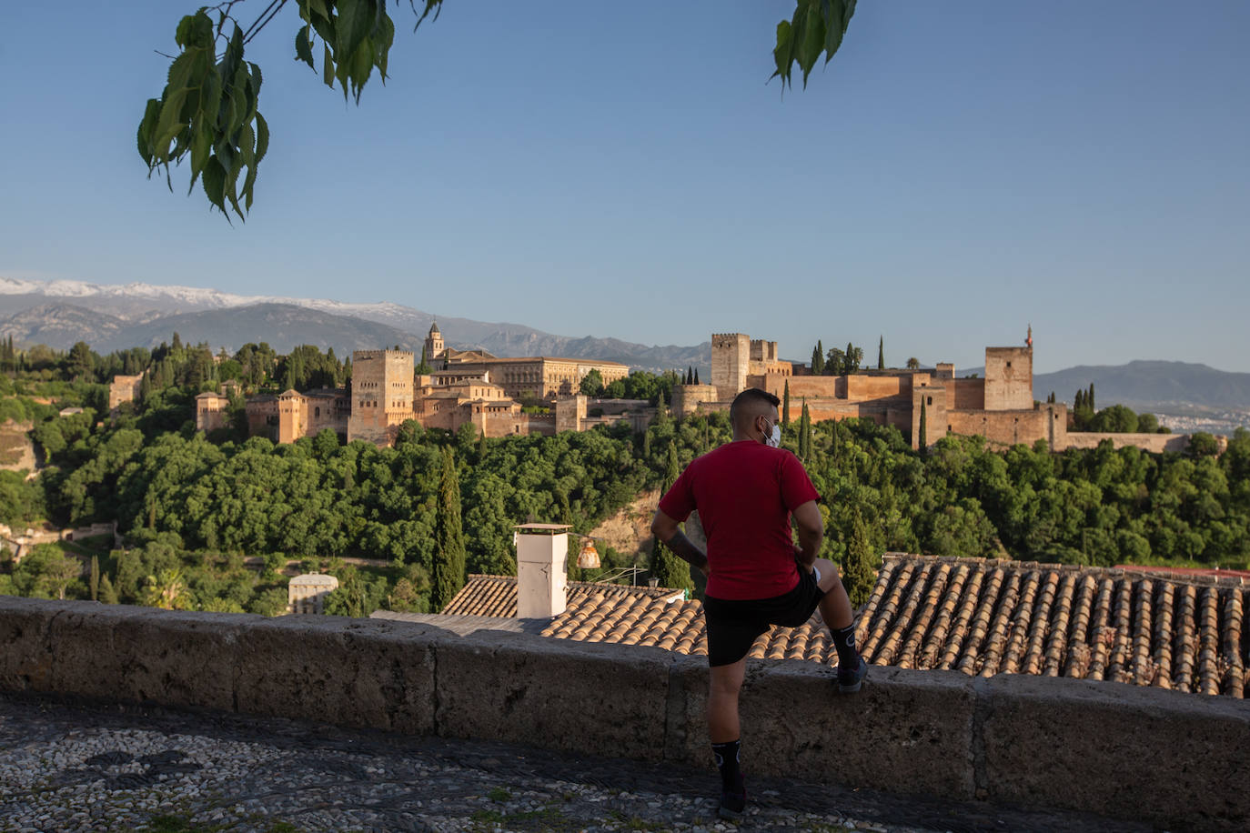 Fotos: El Albaicín, tras las ocho de la tarde