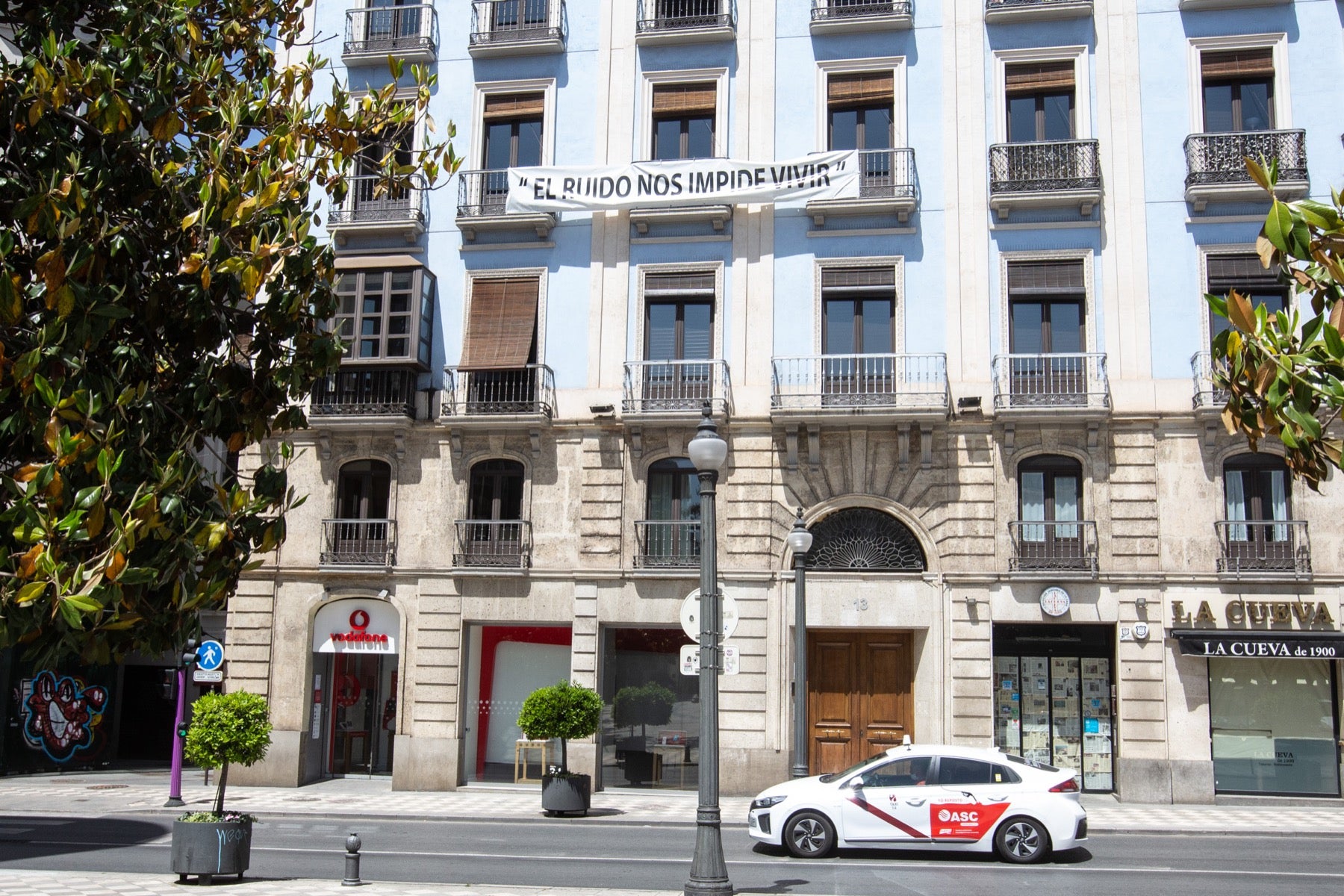 Las calles van notando cada vez más afluencia con las salidas permitidas dentro de la desescalada