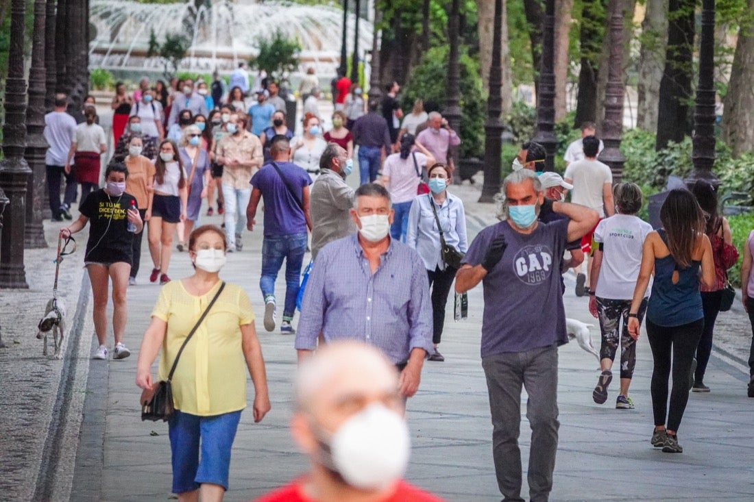 Las calles van notando cada vez más afluencia con las salidas permitidas dentro de la desescalada