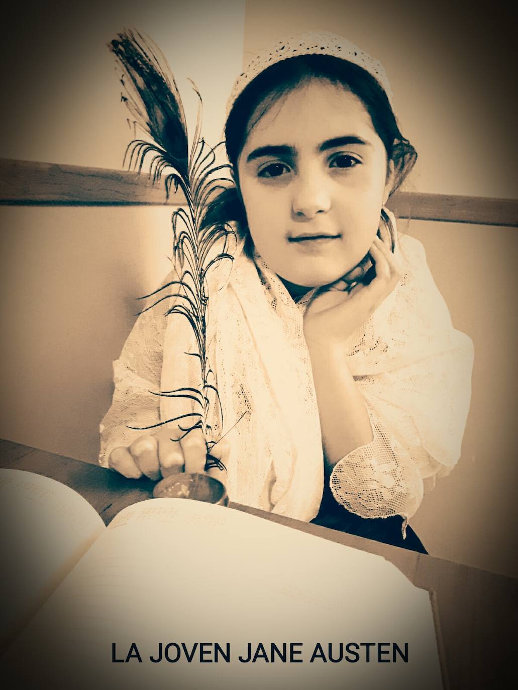 Los lectores de Huétor Santillán pertenecientes a sus clubes y talleres se transforman en personajes y autores de la historia de la literatura en la iniciativa 'Una casa de novela', impulsada por su bibliotecaria, Mari Ángeles Cabrerizo.