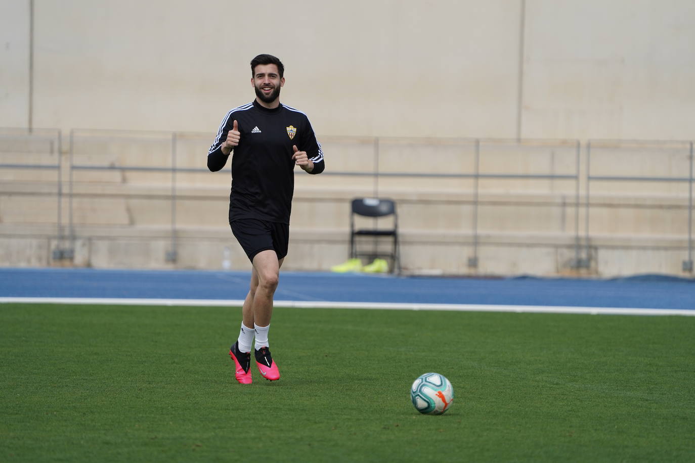 Fotos: Finaliza la primera semana de entrenamientos de la UD Almería