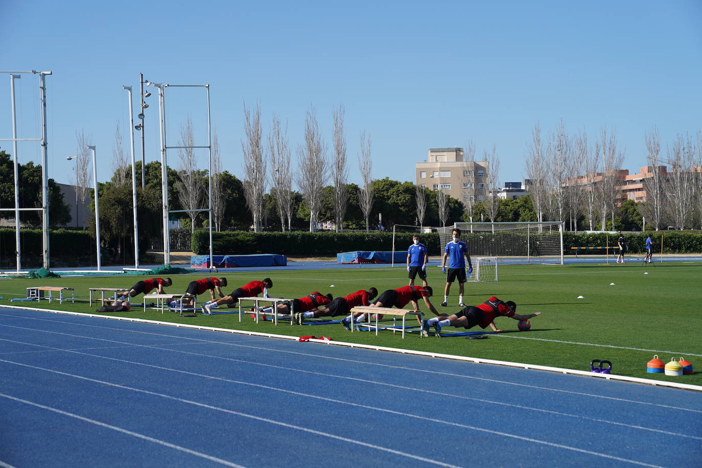 Fotos: La UD Almería comienza los entrenamientos en grupos