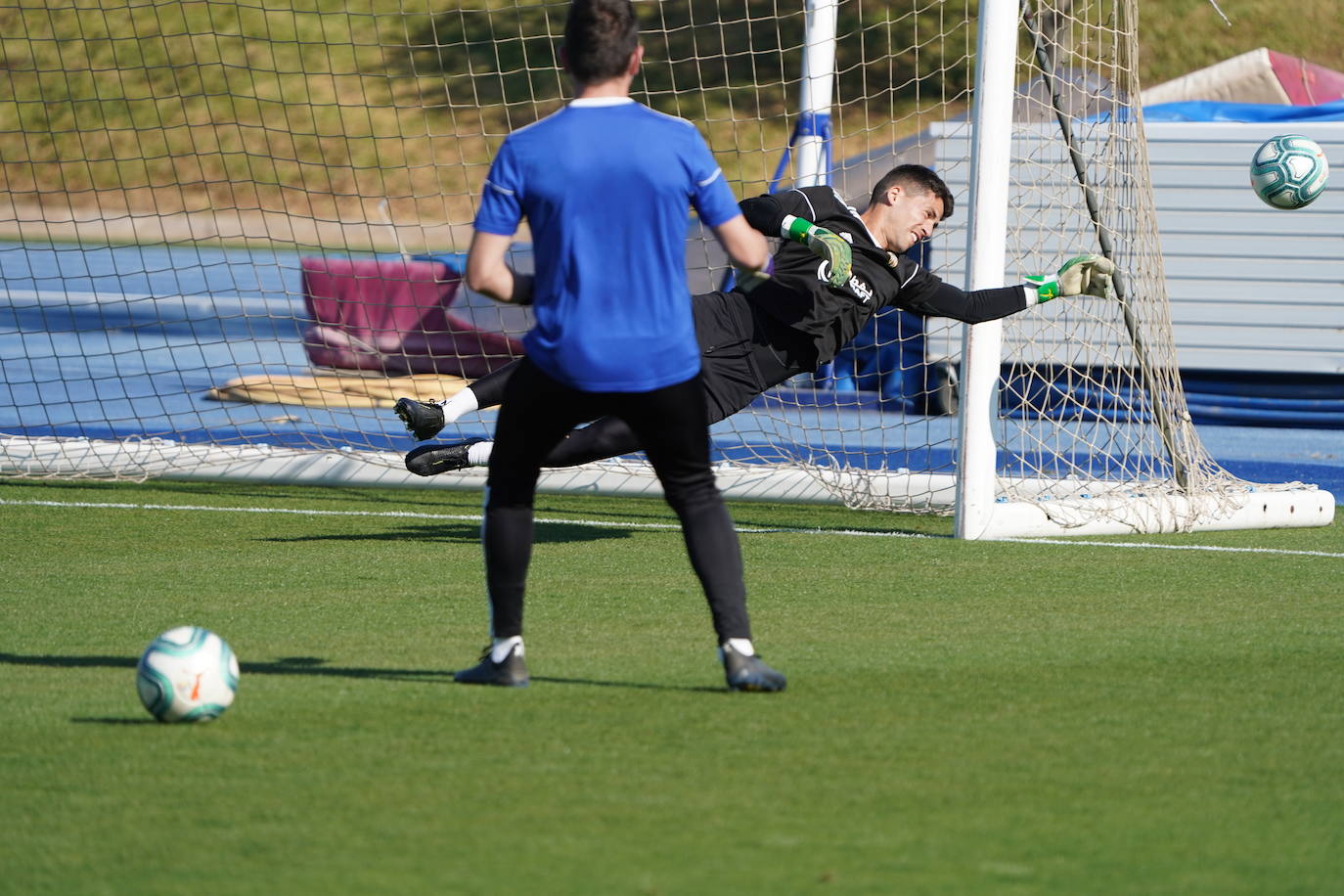 Fotos: La UD Almería comienza los entrenamientos en grupos