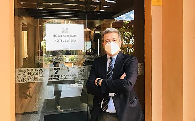 Abre el hotel Saray: «Queríamos dar el primer paso para ayudar al turismo y a la ciudad» 