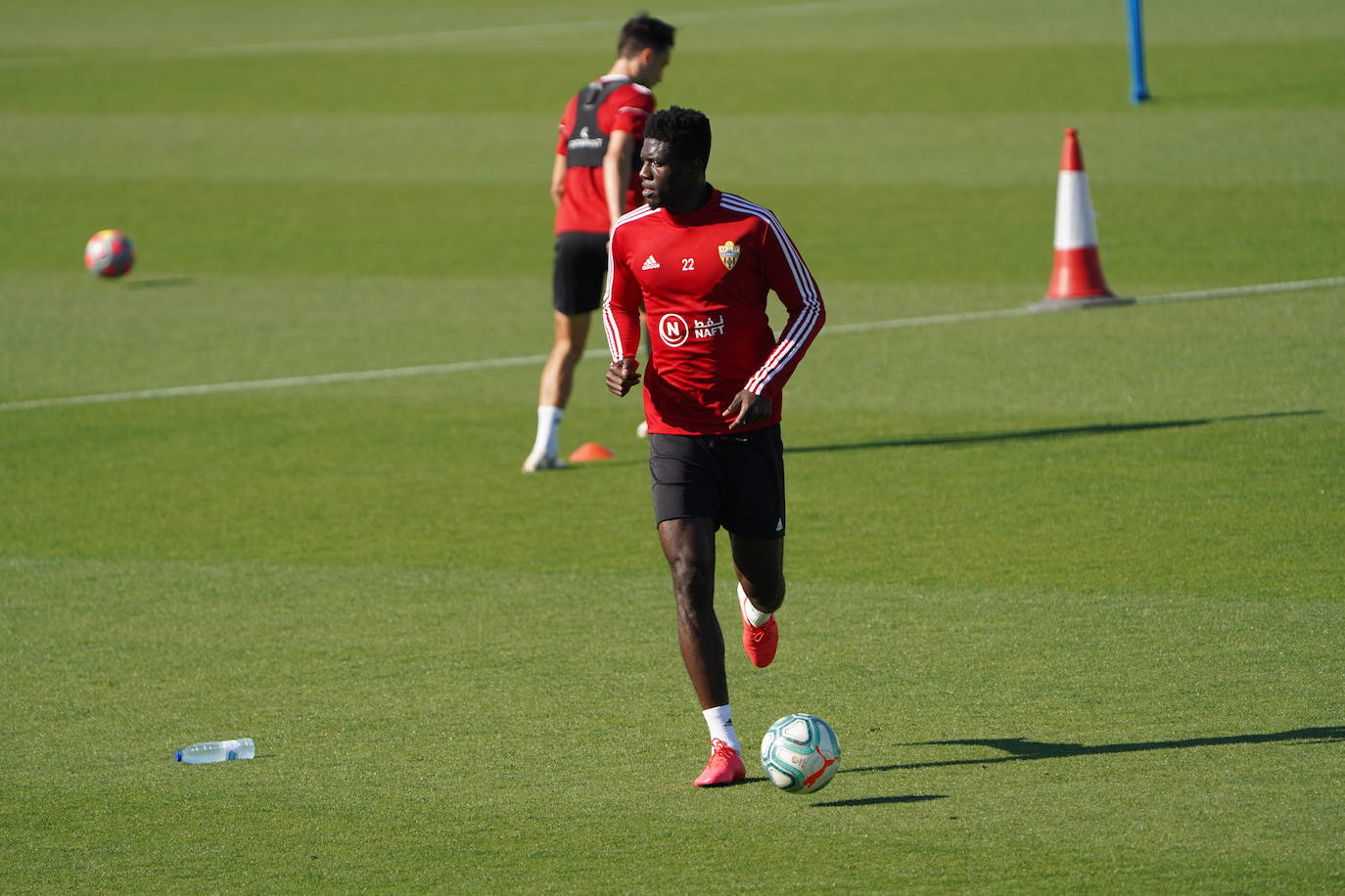 Fotos: La UD Almería continúa entrenando en dos grupos