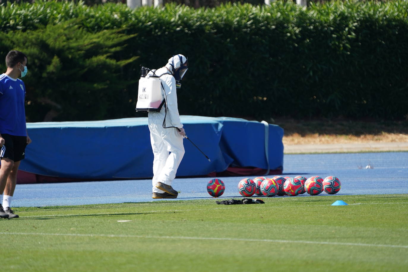 Fotos: La UD Almería continúa entrenando en dos grupos