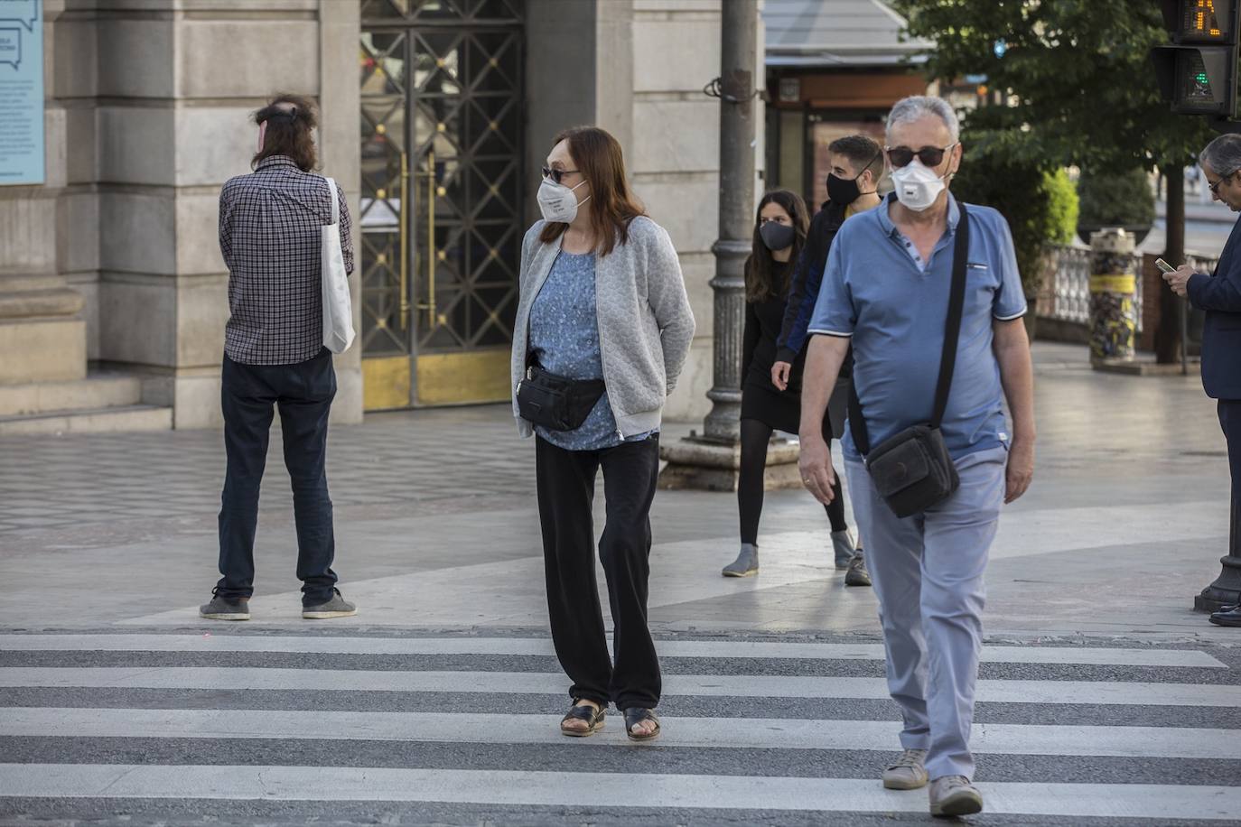 Desde esta media noche esta protección ya es de uso obligado para los mayores de seis años