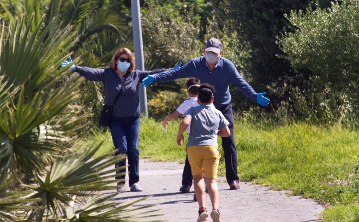 Fase 2: Las reuniones de familiares y amigos se amplían a 15 personas