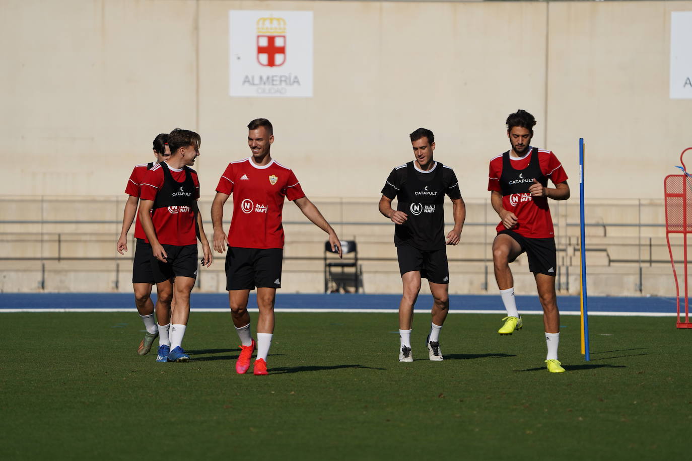 Fotos: La UD Almería entrena en sábado