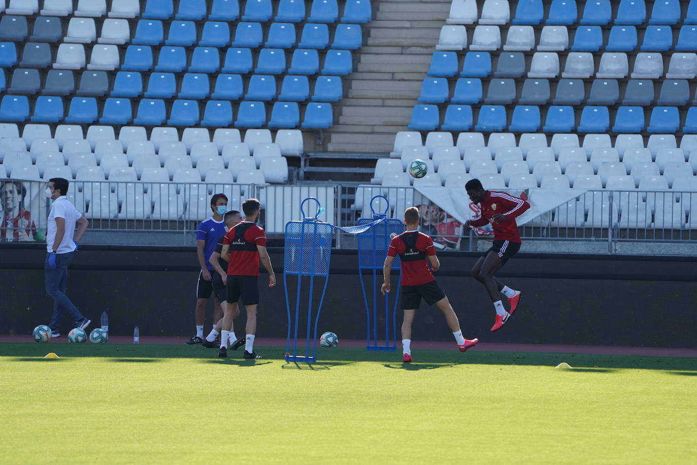 Fotos: La UD Almería entrena en sábado