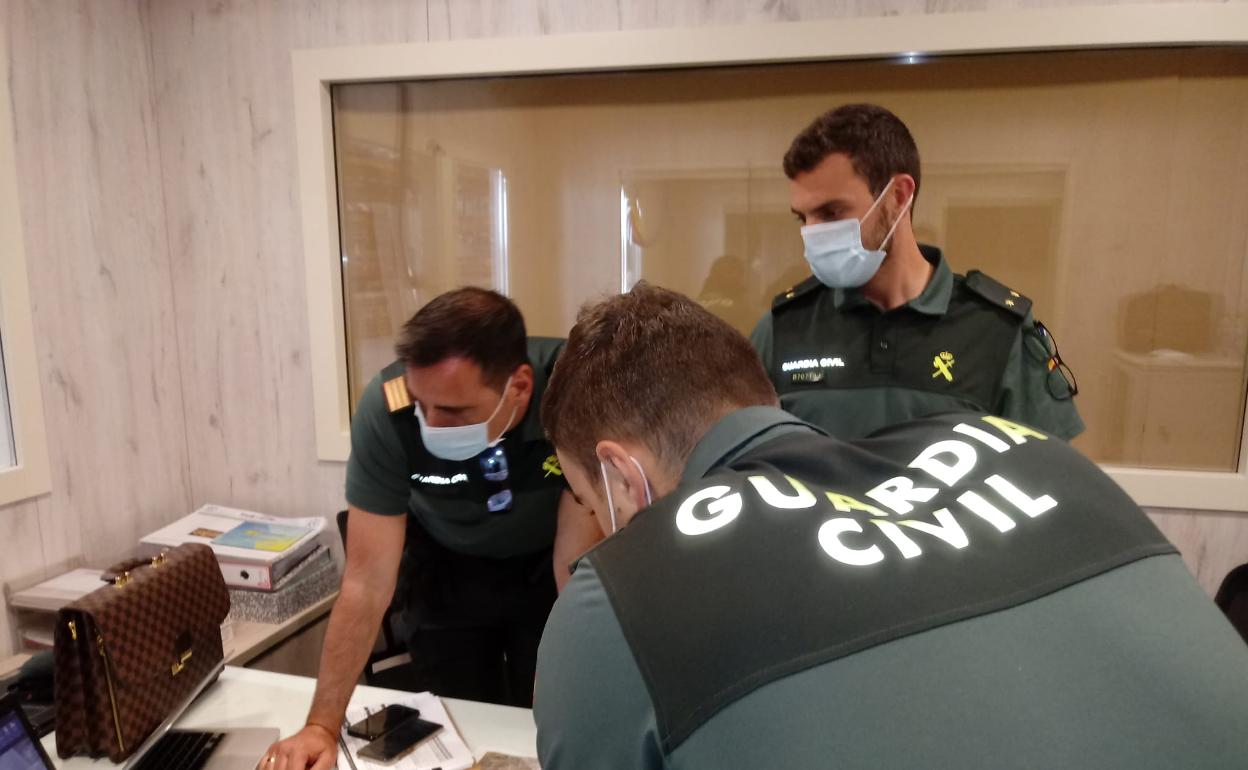 Numerosos dispositivos se desplegaron durante la búsqueda del desaparecido. 