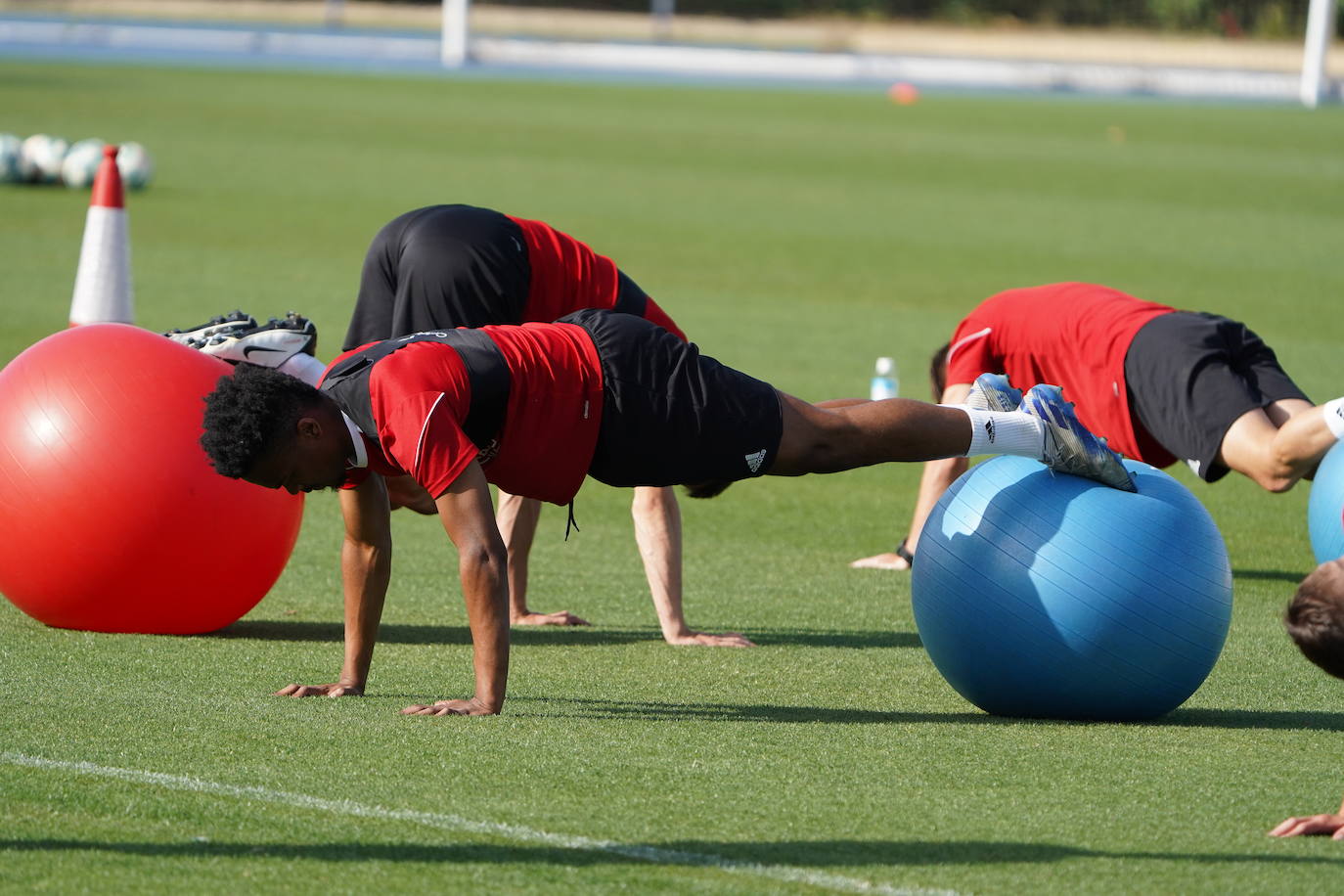 Fotos: UDA entrena hoy por partida doble