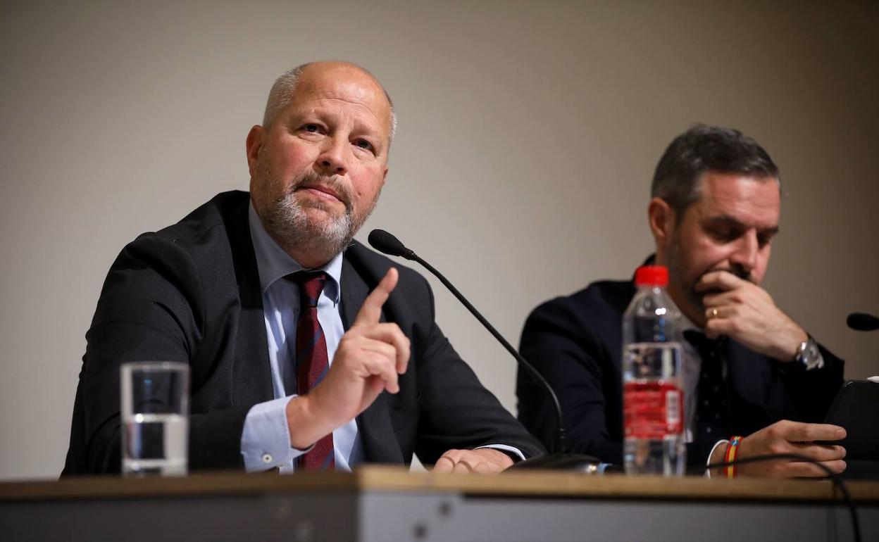 El consejero de Educación, Javier Imbroda, en una comparecencia pública.