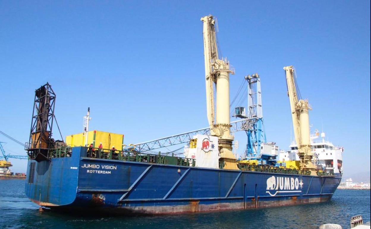 Una nueva grúa móvil que incrementa la productividad en el Puerto