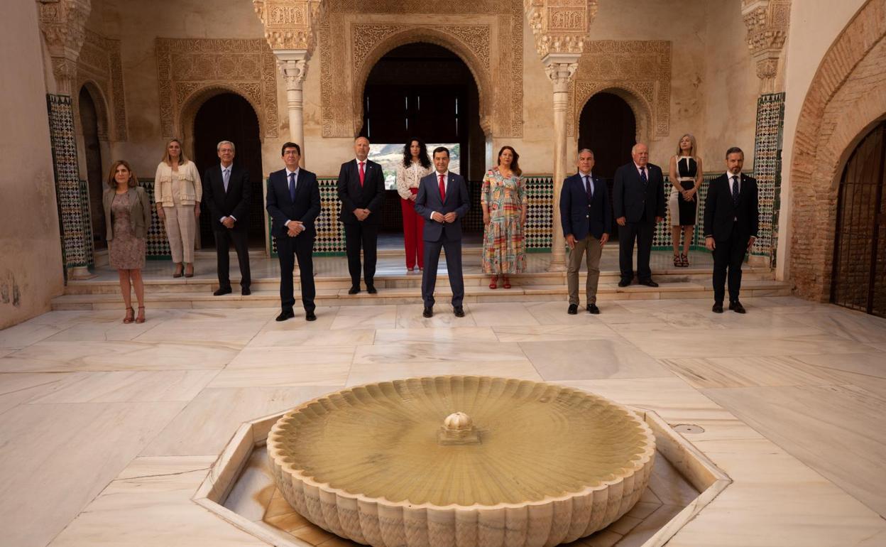 Así ha sido el Consejo de Gobierno de la Junta en la Alhambra. 
