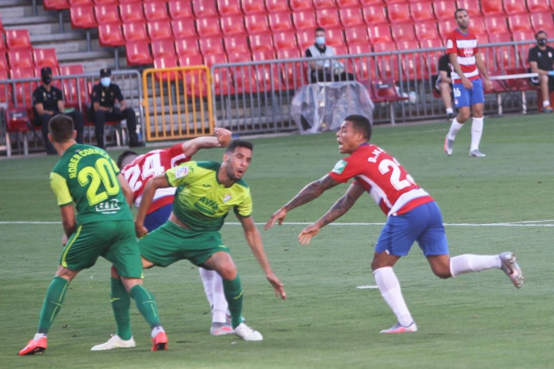 Los de Diego Martínez alcanzarían su primer gran objetivo a falta de seis jornadas