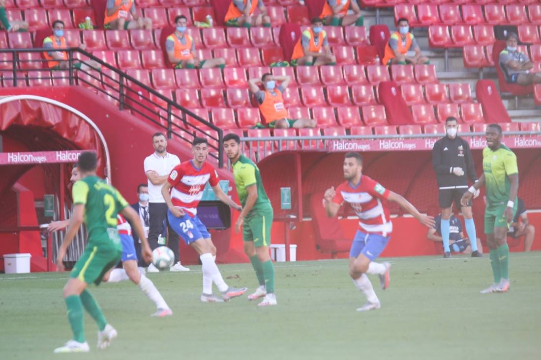 Los de Diego Martínez alcanzarían su primer gran objetivo a falta de seis jornadas