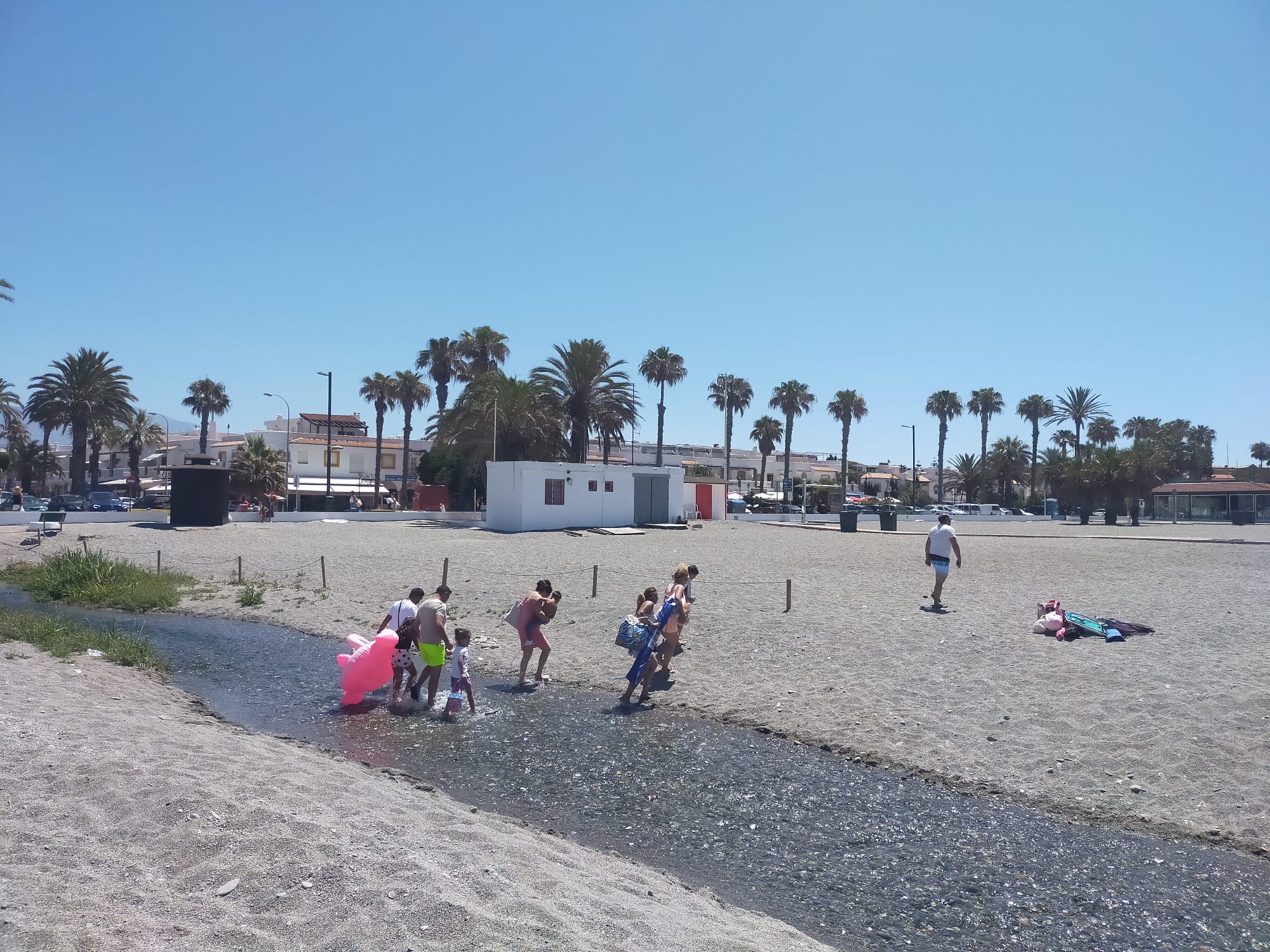 Gran ambiente en Salobreña, Torrenueva y Motril bajo la supervisión de la Policía Local