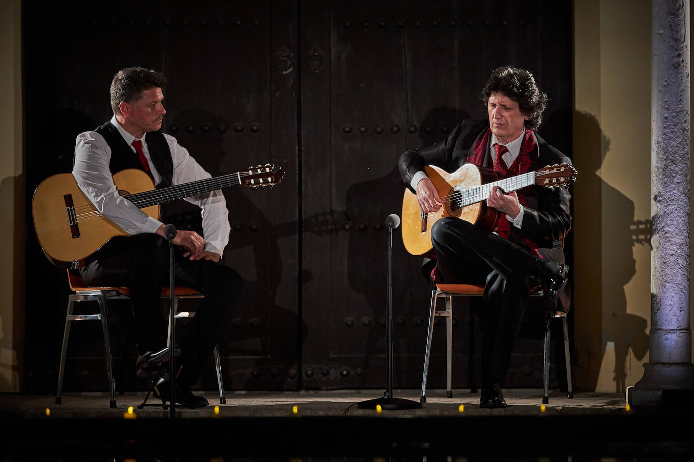 El guitarrista catalán ofrece una muestra de su virtuosismo minimalista en el Festival Internacional de Música y Danza 