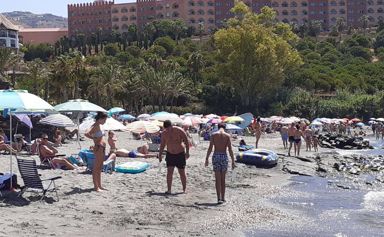 La playa que tuvo que ser clausurada este mediodía.