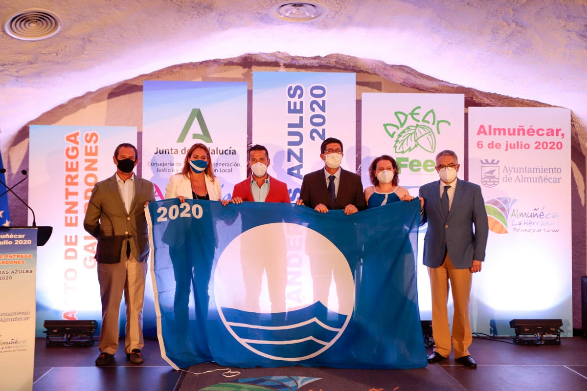 Marín apunta al récord de Banderas Azules en las playas andaluzas como otra marca de la excelencia del destino