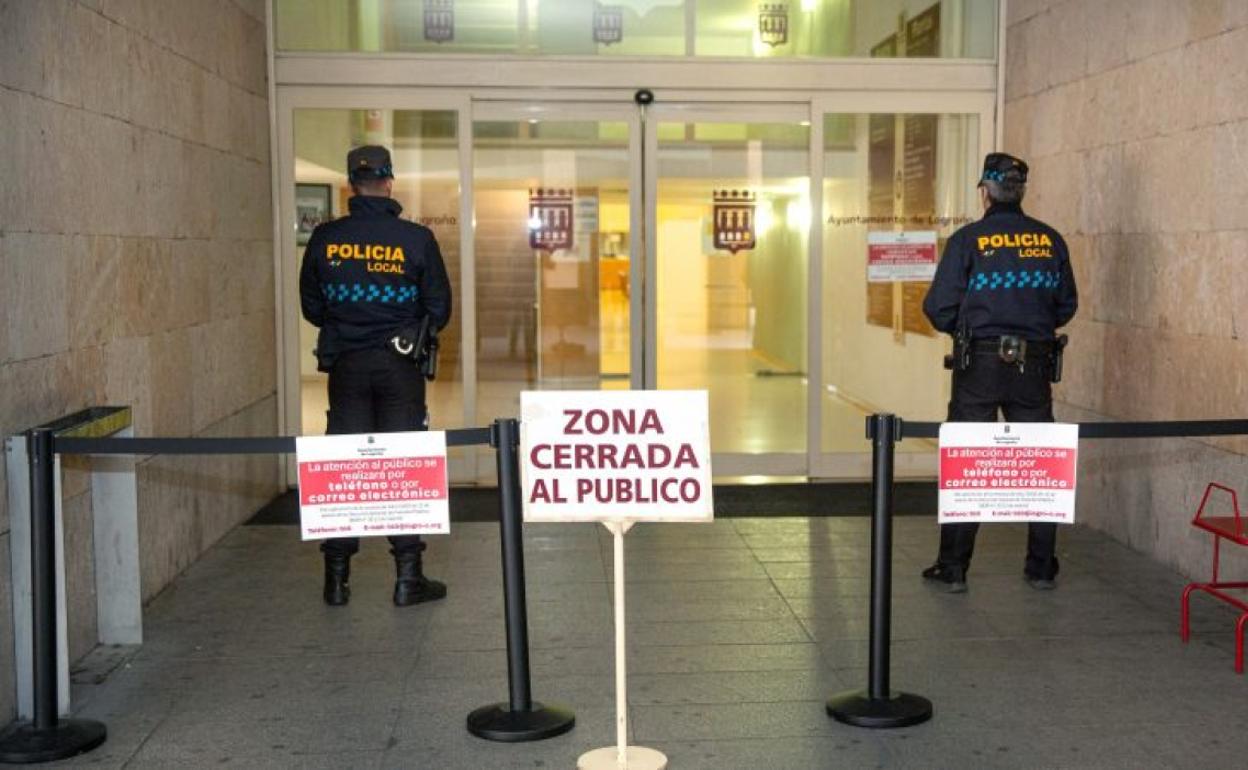 El ministro Illa revela sus planes sobre volver al estado de alarma y al confinamiento total. 