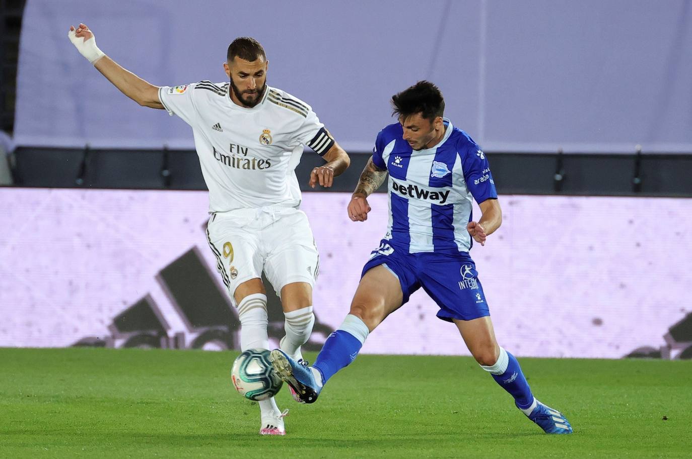 Fotos: Las mejores imágenes del Real Madrid-Alavés