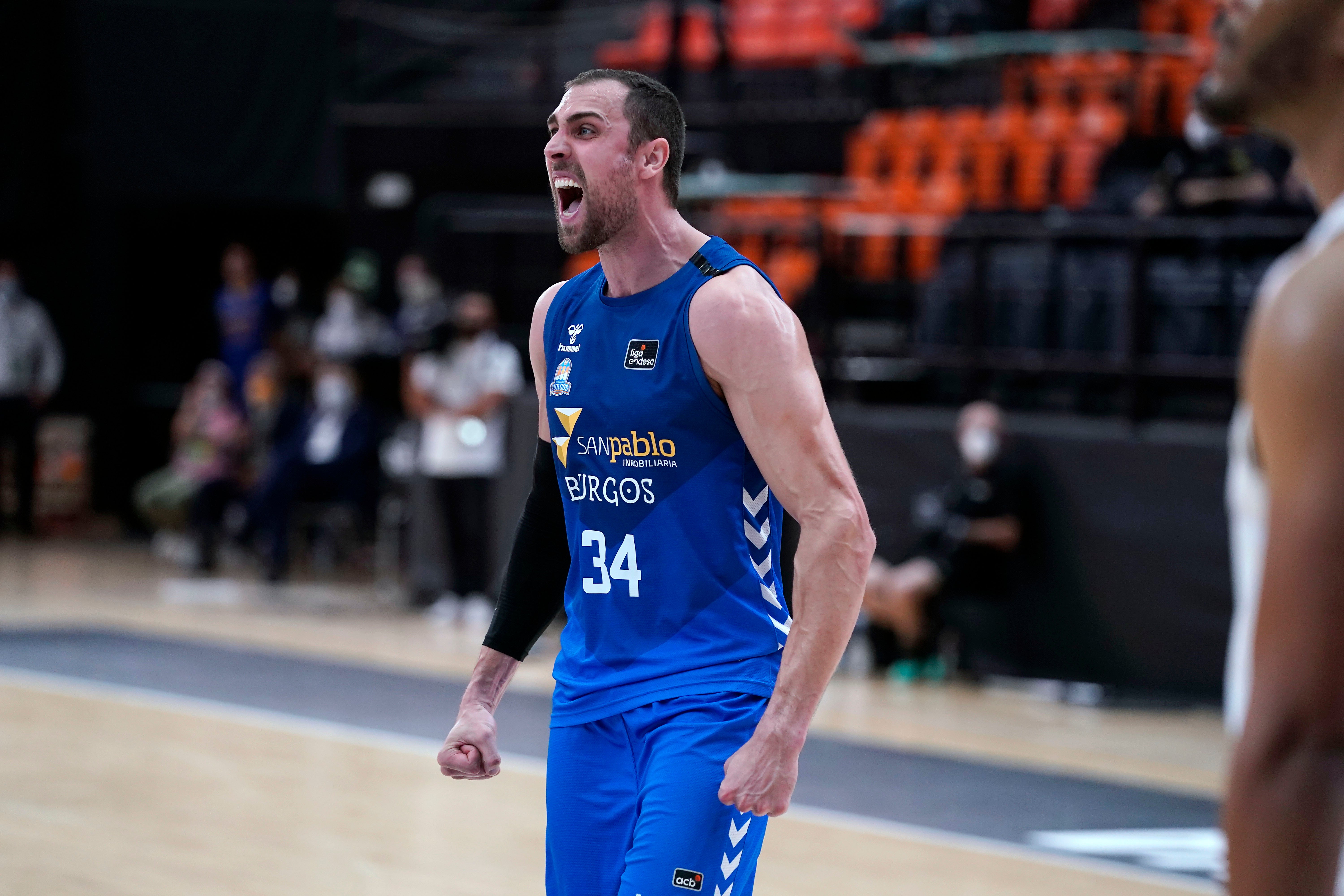 Expresión de rabia de Pablo Aguilar durante la Fase Final de la Liga Endesa con Burgos. 