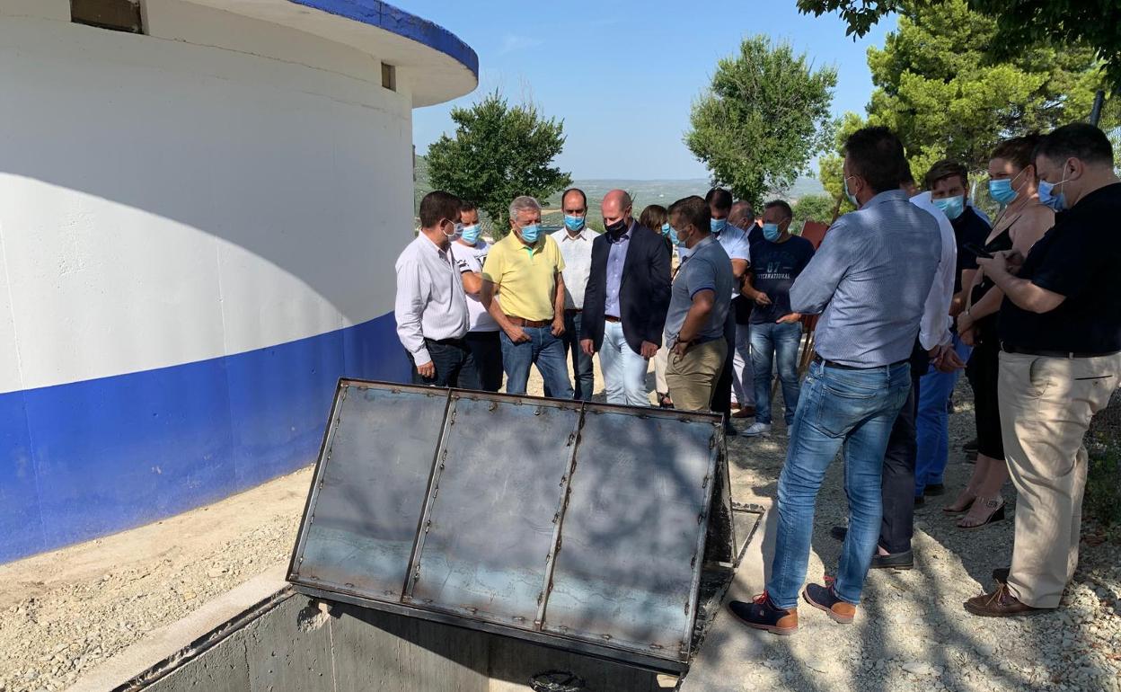 El presidente de la Diputación, Fracisco Reyes, ha estado en la inauguración.