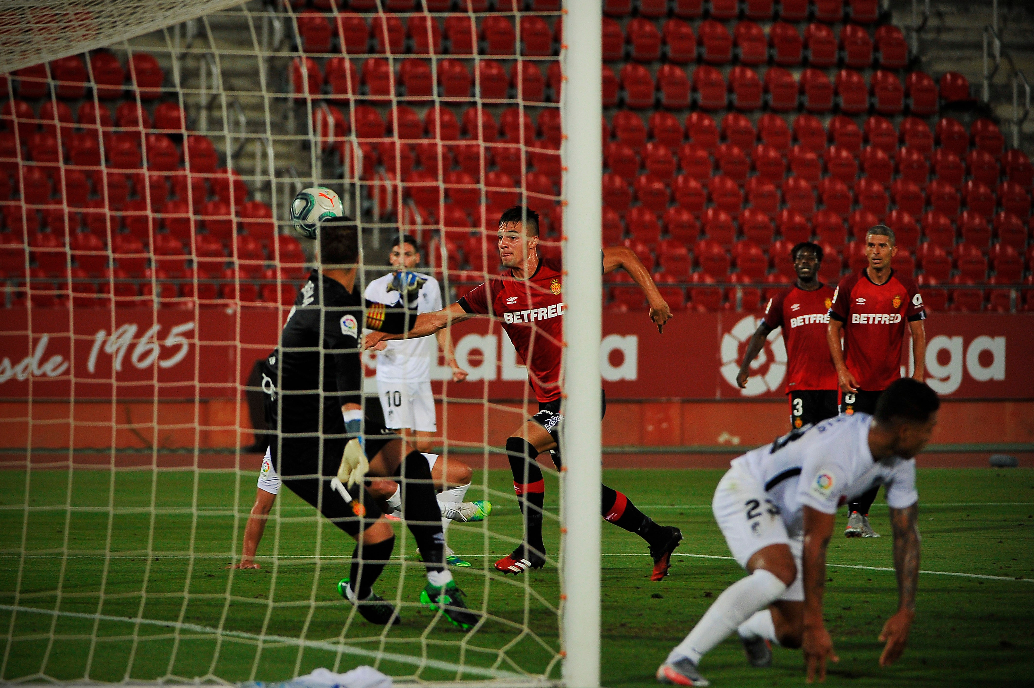 El conjunto rojiblanco se ha enfrentado a la entidad balear en la penúltima jornada de la competición 