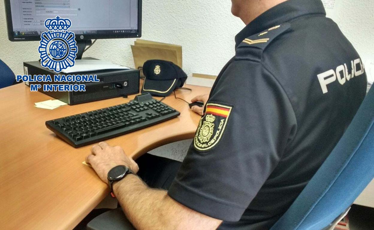 Atrapan en Ganada al experimentado ladrón de bolsos que actuaba en bares del centro